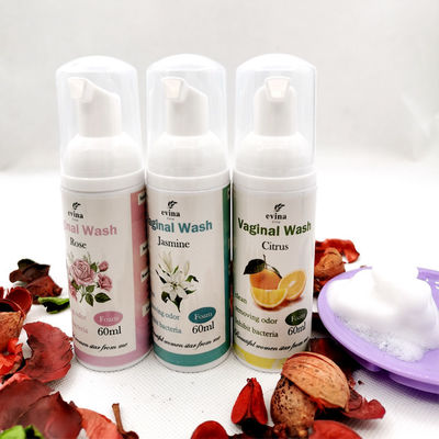 Cuidado Femenino Lavado con espuma antiséptica con hierbas naturales y fórmula de 2 años de vida útil