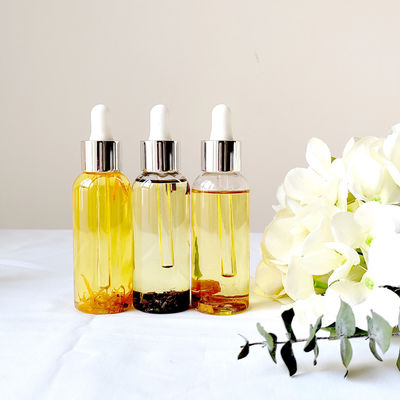 Aceite esencial de etiqueta privada para el ajuste de la vagina para el cuidado personal femenino Aceite de Yoni 30ml